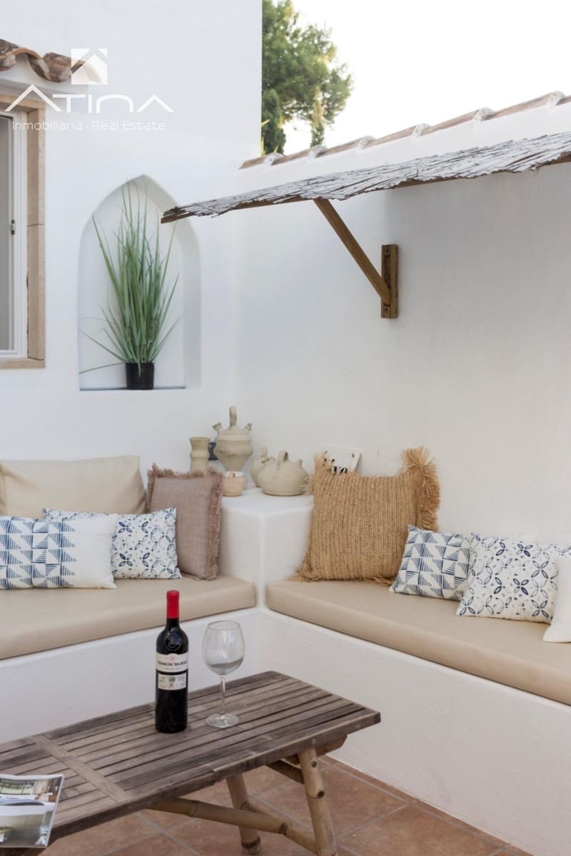 5 makuuhuone Huvila myytävänä paikassa Javea / Xabia mukana uima-altaan 
autotalli - 1 775 000 € (Ref: 8938572)