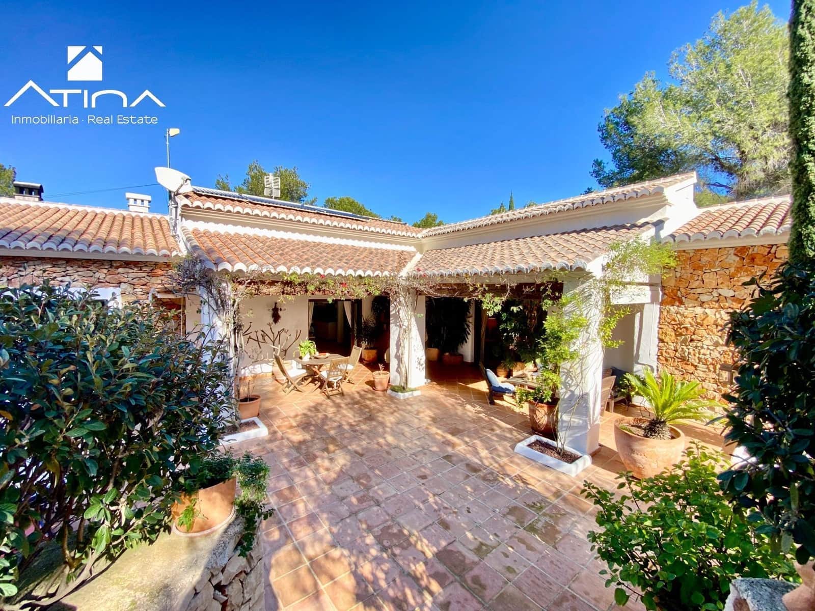 4 soveværelse Villa til salg i Javea / Xabia med swimmingpool garage - € 1.790.000 (Ref: 8946850)