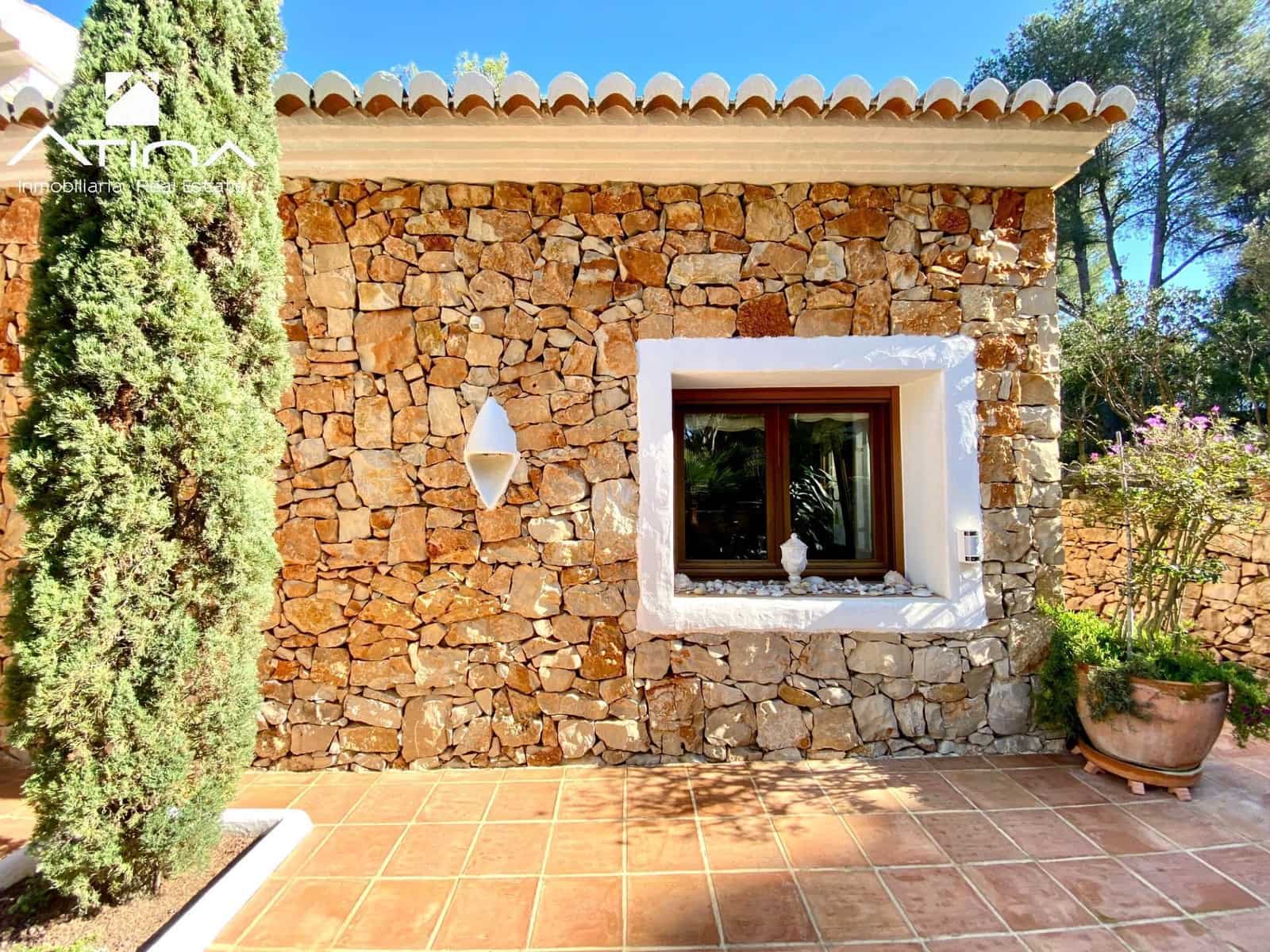 4 soveværelse Villa til salg i Javea / Xabia med swimmingpool garage - € 1.790.000 (Ref: 8946850)