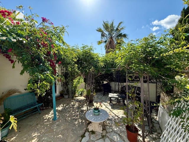 3 soverom Villa til salgs i Adsubia, Javea / Xàbia med svømmebasseng garasje - € 695 000 (Ref: 8992747)