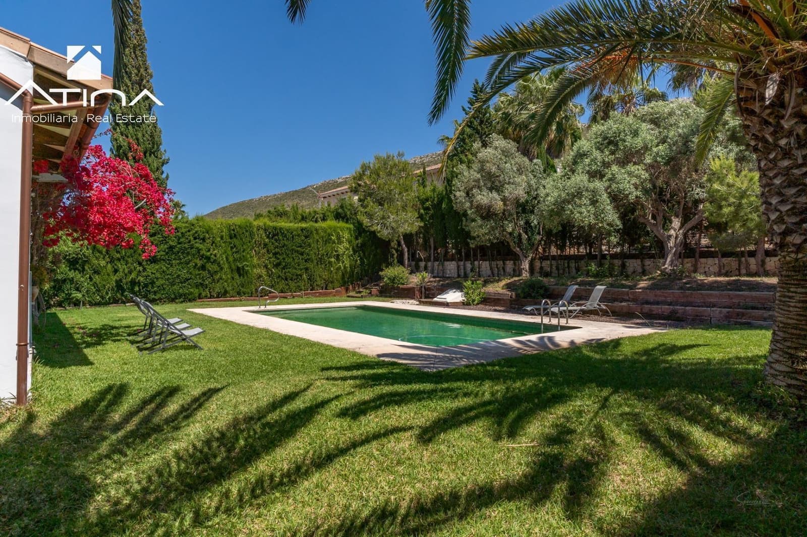 5 chambre Villa/Maison à vendre à Javea / Xabia avec piscine garage - 1 075 000 € (Ref: 8994692)