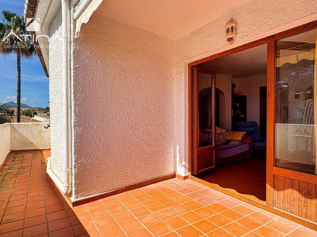 4 bedroom Penthouse for sale in Javea / Xàbia with pool - € 460,000 (Ref: 9005323)