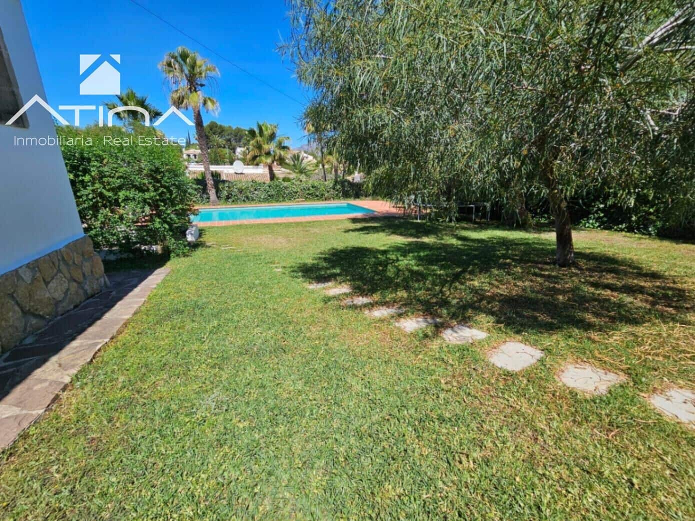 6 bedroom Villa for sale in Javea / Xabia with pool garage - € 825,000 (Ref: 9008632)