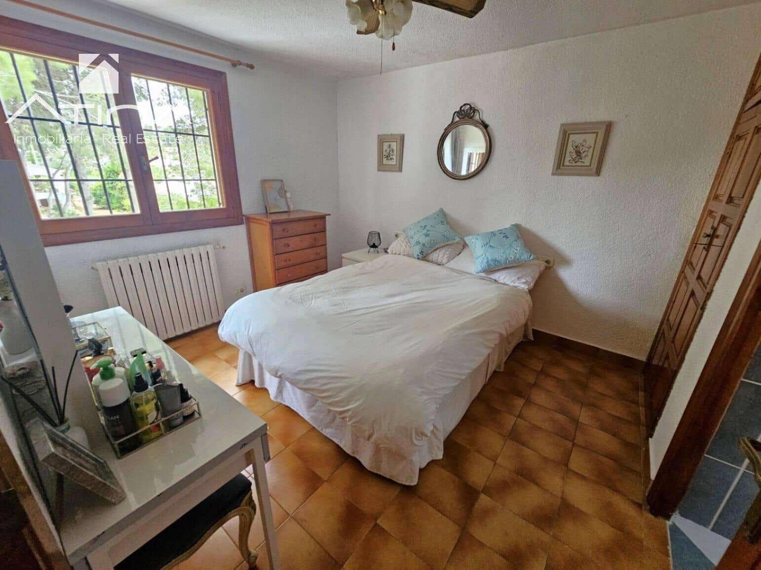 6 bedroom Villa for sale in Javea / Xabia with pool garage - € 825,000 (Ref: 9008632)