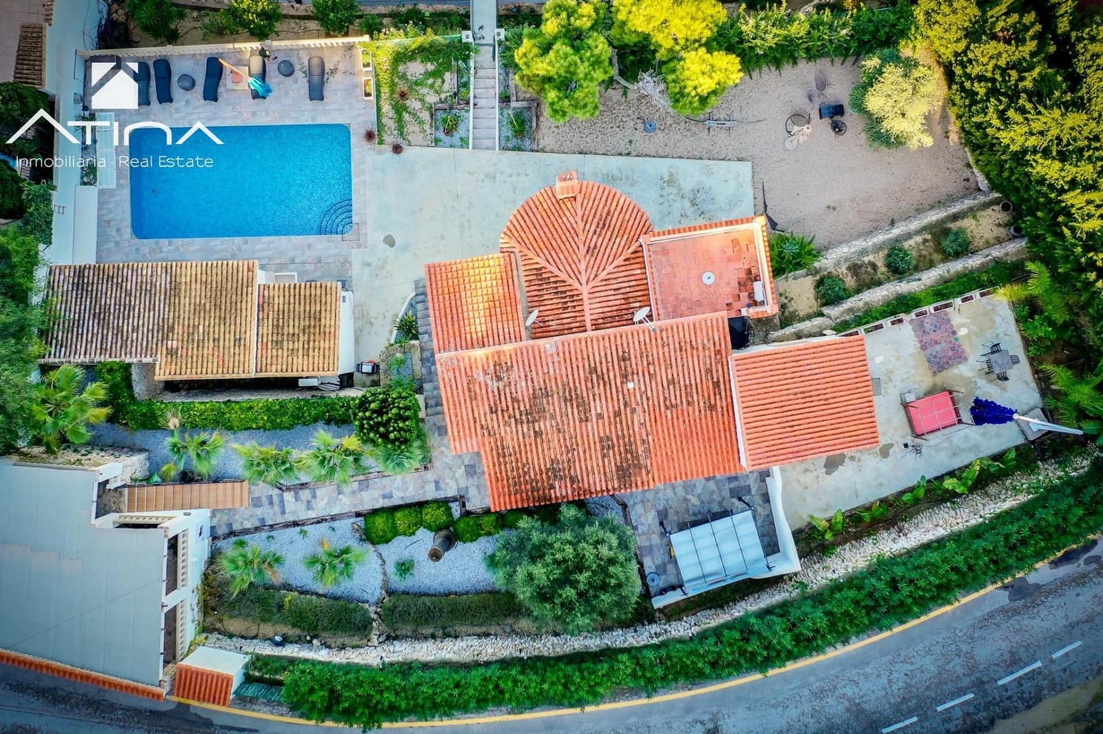 5 sypialnia Willa na sprzedaż w Javea / Xabia z basenem garażem - 1 350 000 € (Ref: 9014534)