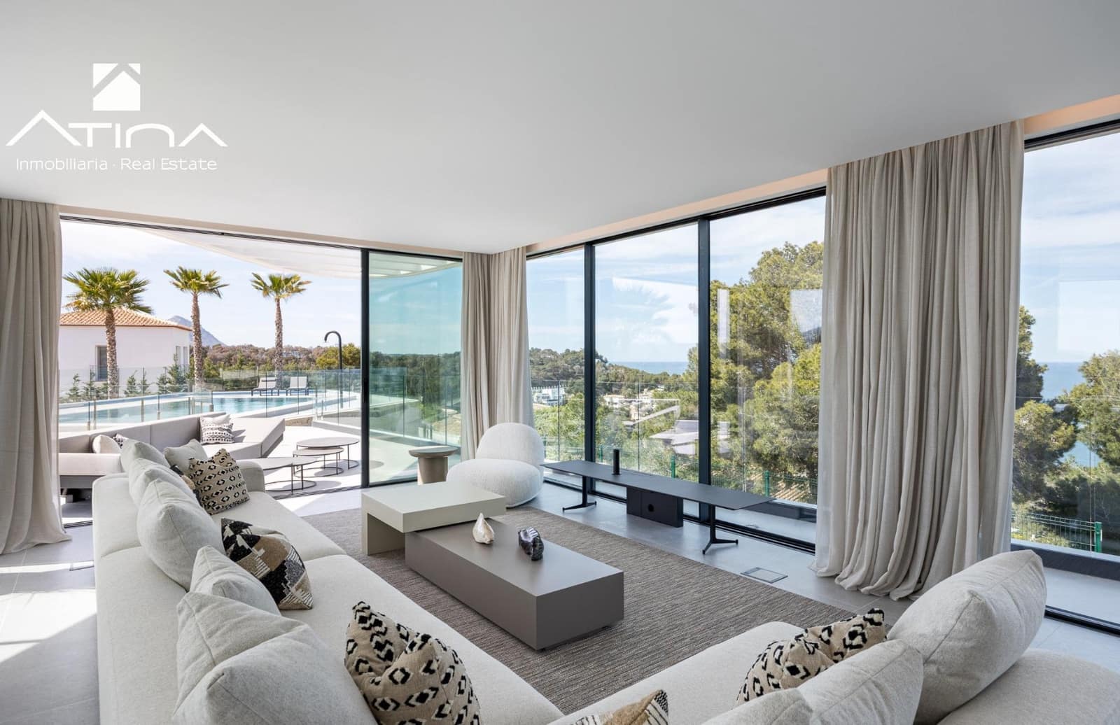 4 soveværelse Villa til salg i Javea / Xabia med swimmingpool garage - € 4.125.000 (Ref: 9023757)