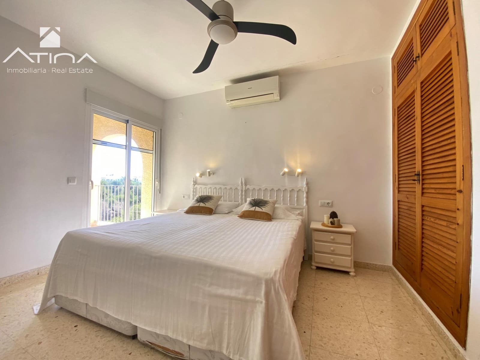 4 soveværelse Villa til salg i Javea / Xabia med swimmingpool garage - € 995.000 (Ref: 9024189)