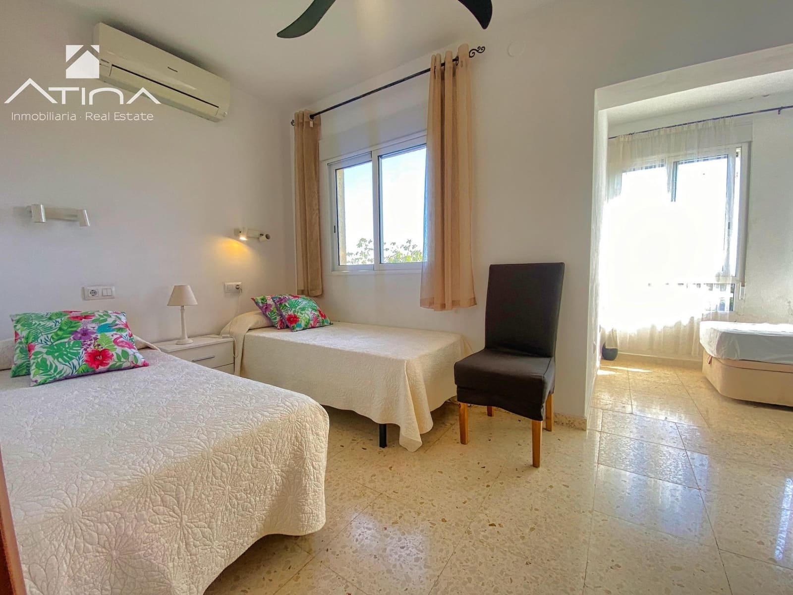 4 soveværelse Villa til salg i Javea / Xabia med swimmingpool garage - € 995.000 (Ref: 9024189)