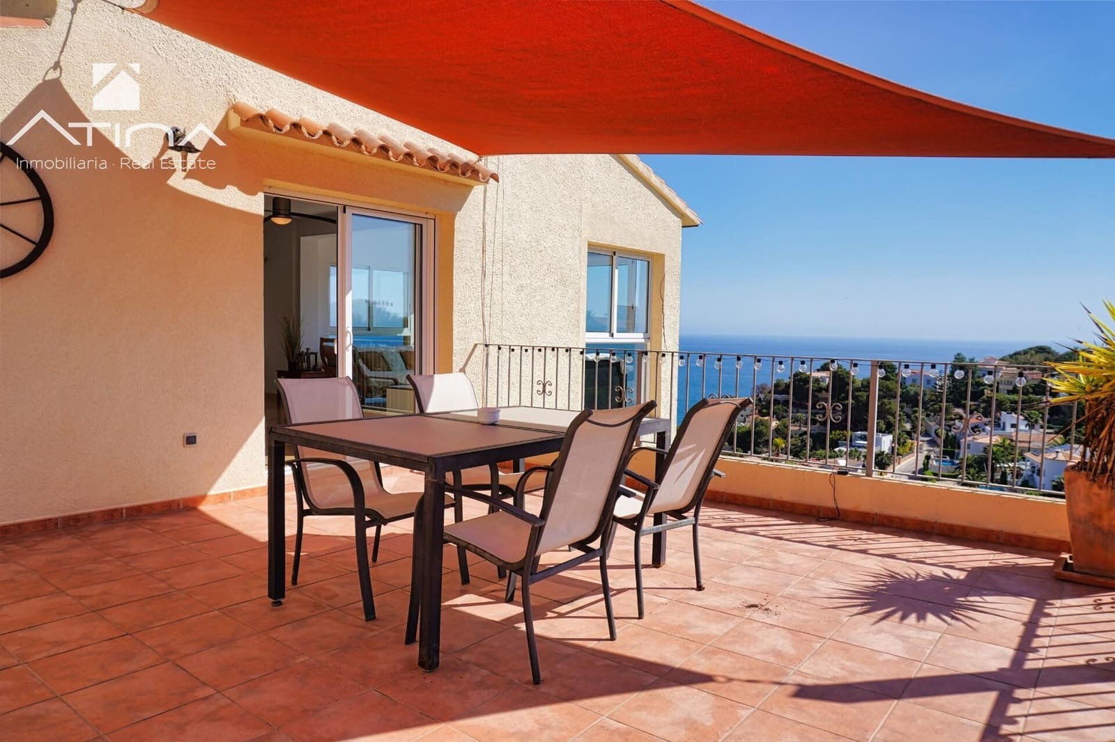 4 soveværelse Villa til salg i Javea / Xabia med swimmingpool garage - € 995.000 (Ref: 9024189)