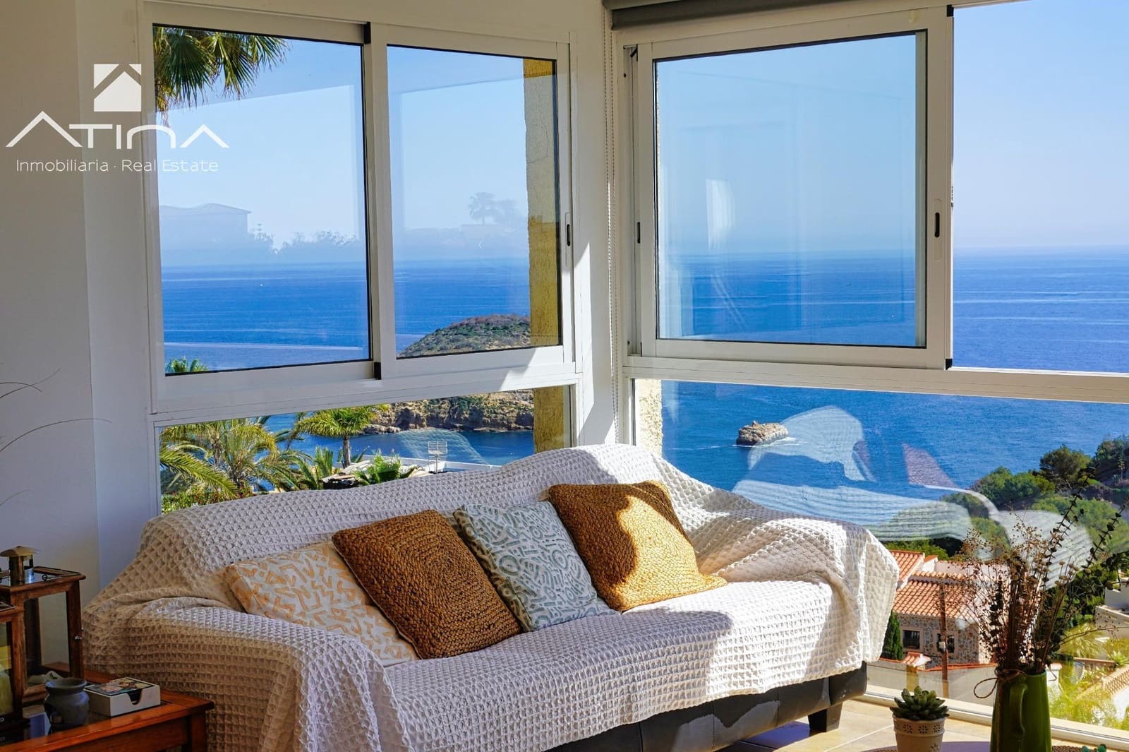 4 soveværelse Villa til salg i Javea / Xabia med swimmingpool garage - € 995.000 (Ref: 9024189)