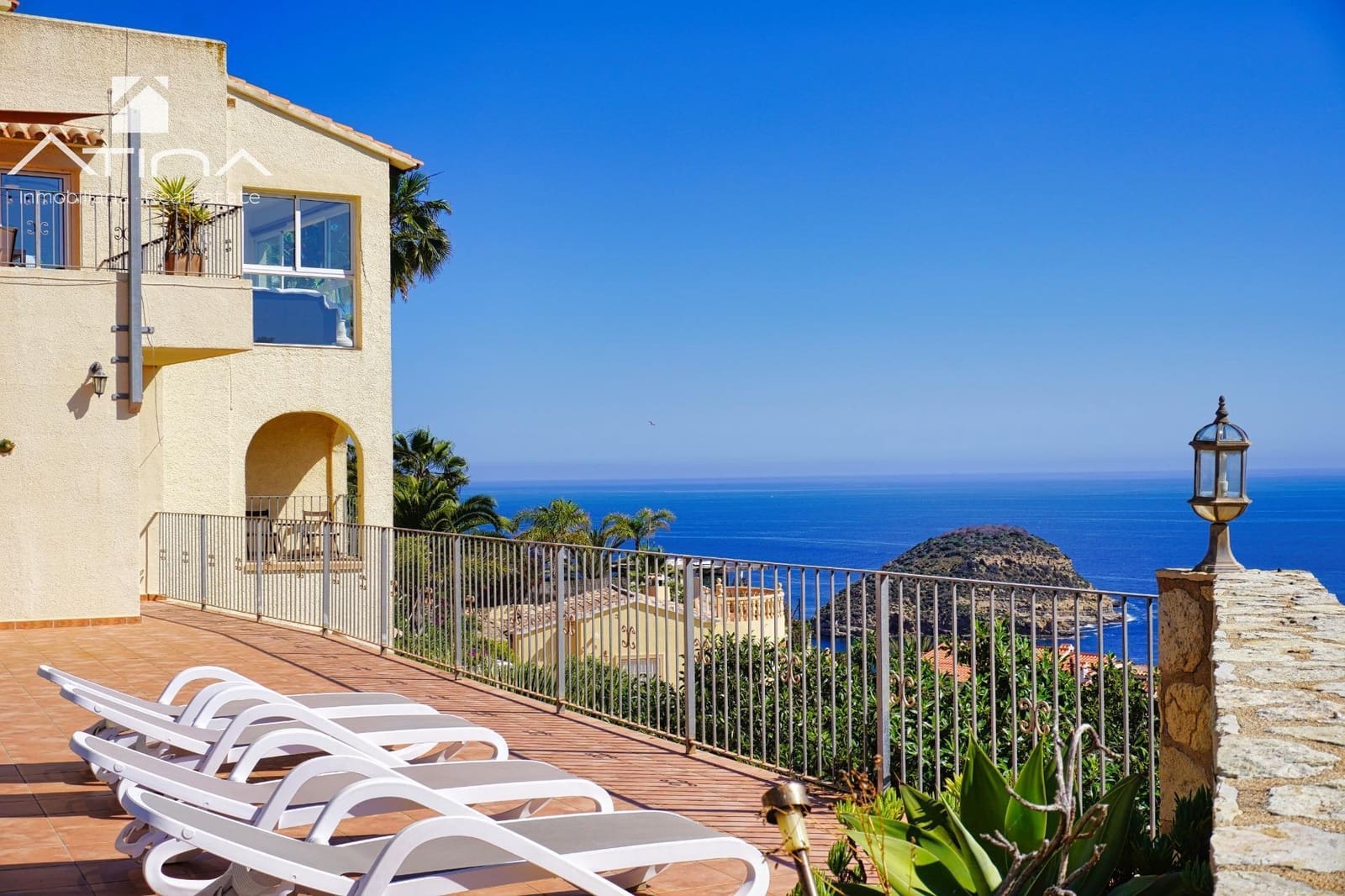 4 soveværelse Villa til salg i Javea / Xabia med swimmingpool garage - € 995.000 (Ref: 9024189)