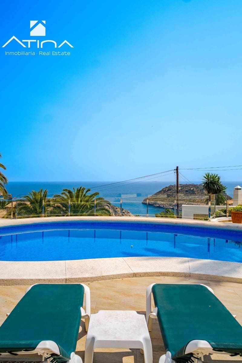 4 sovrum Villa till salu i Javea / Xabia med pool garage - 1 395 000 € (Ref: 9037948)