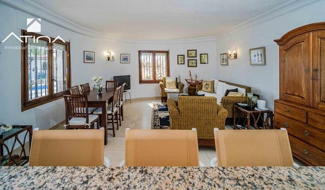 4 makuuhuone Huvila myytävänä paikassa Portichol - Balcón al Mar, Javea / Xàbia mukana uima-altaan 
autotalli - 1 495 000 € (Ref: 9037948)