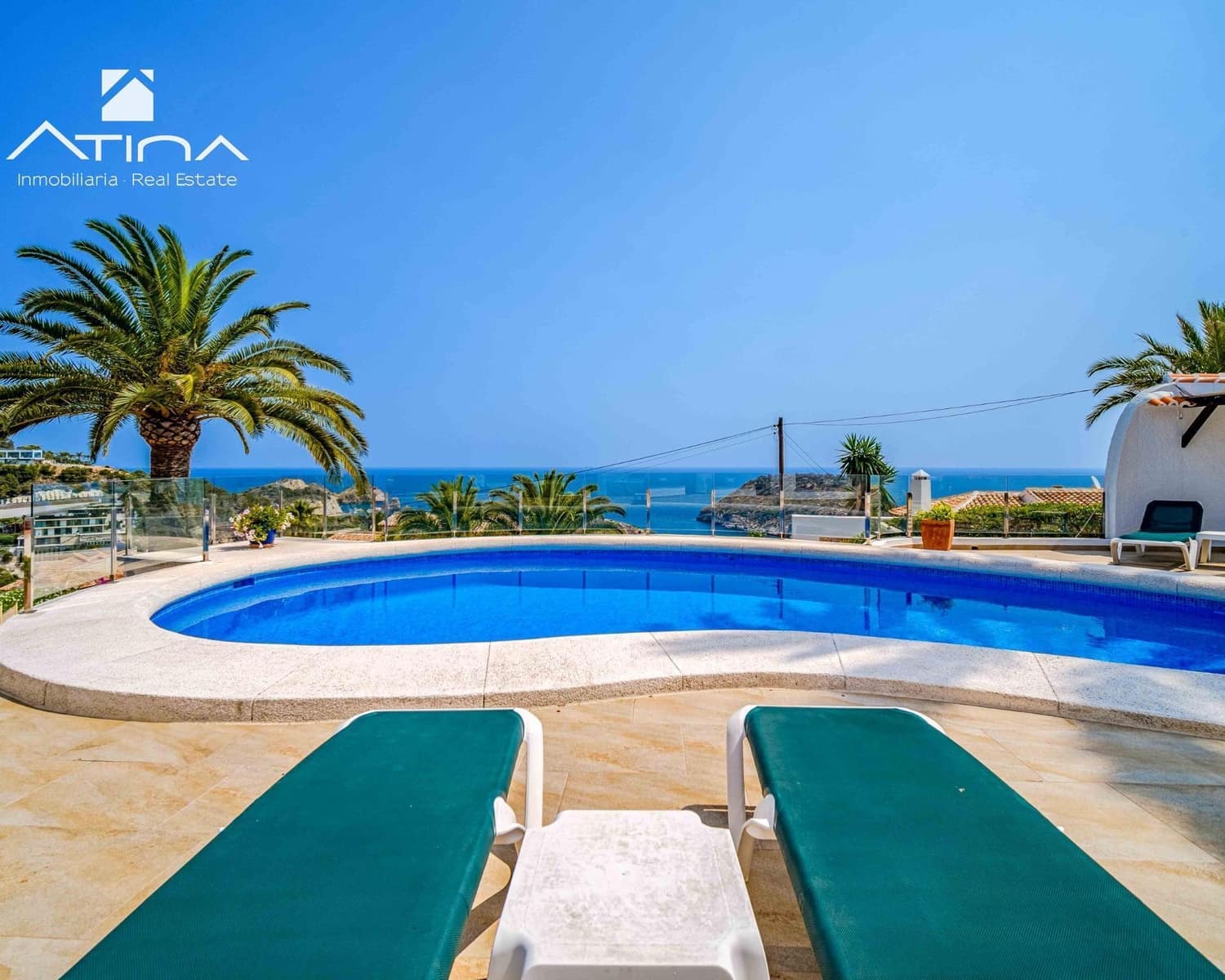 4 sovrum Villa till salu i Javea / Xabia med pool garage - 1 395 000 € (Ref: 9037948)