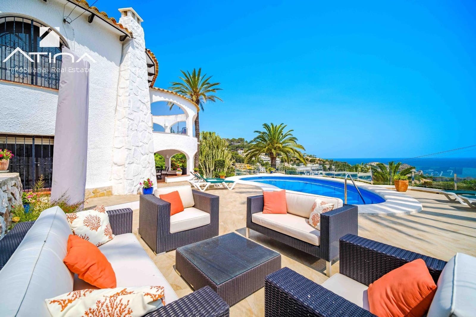 4 sovrum Villa till salu i Javea / Xabia med pool garage - 1 395 000 € (Ref: 9037948)