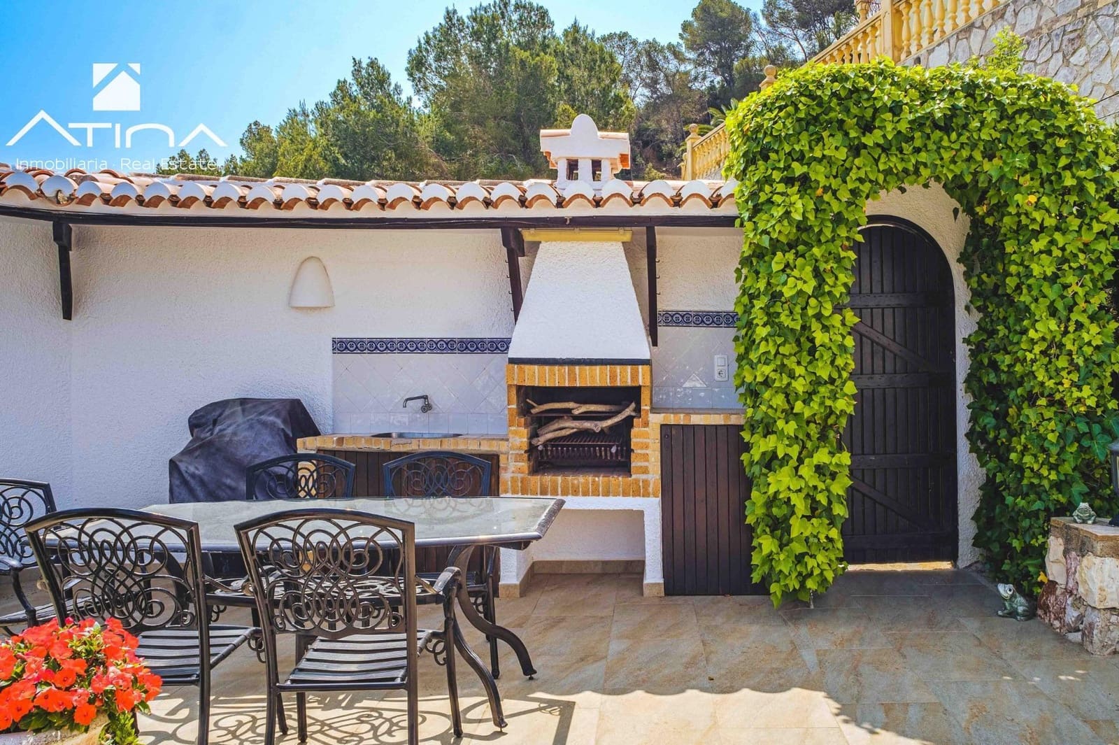 4 sovrum Villa till salu i Javea / Xabia med pool garage - 1 395 000 € (Ref: 9037948)