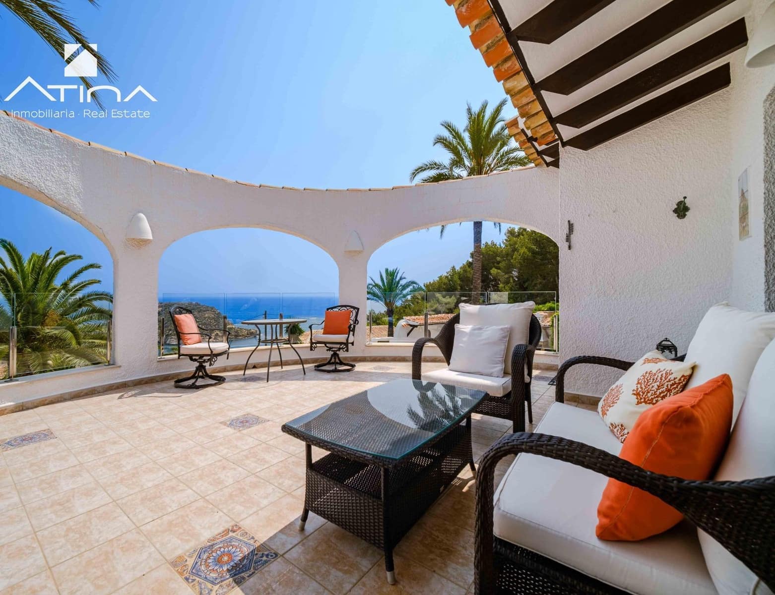 4 sovrum Villa till salu i Javea / Xabia med pool garage - 1 395 000 € (Ref: 9037948)