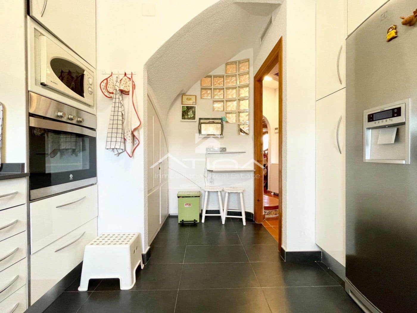 4 soveværelse Rækkehus til salg i Javea / Xabia med swimmingpool garage - € 900.000 (Ref: 9100893)