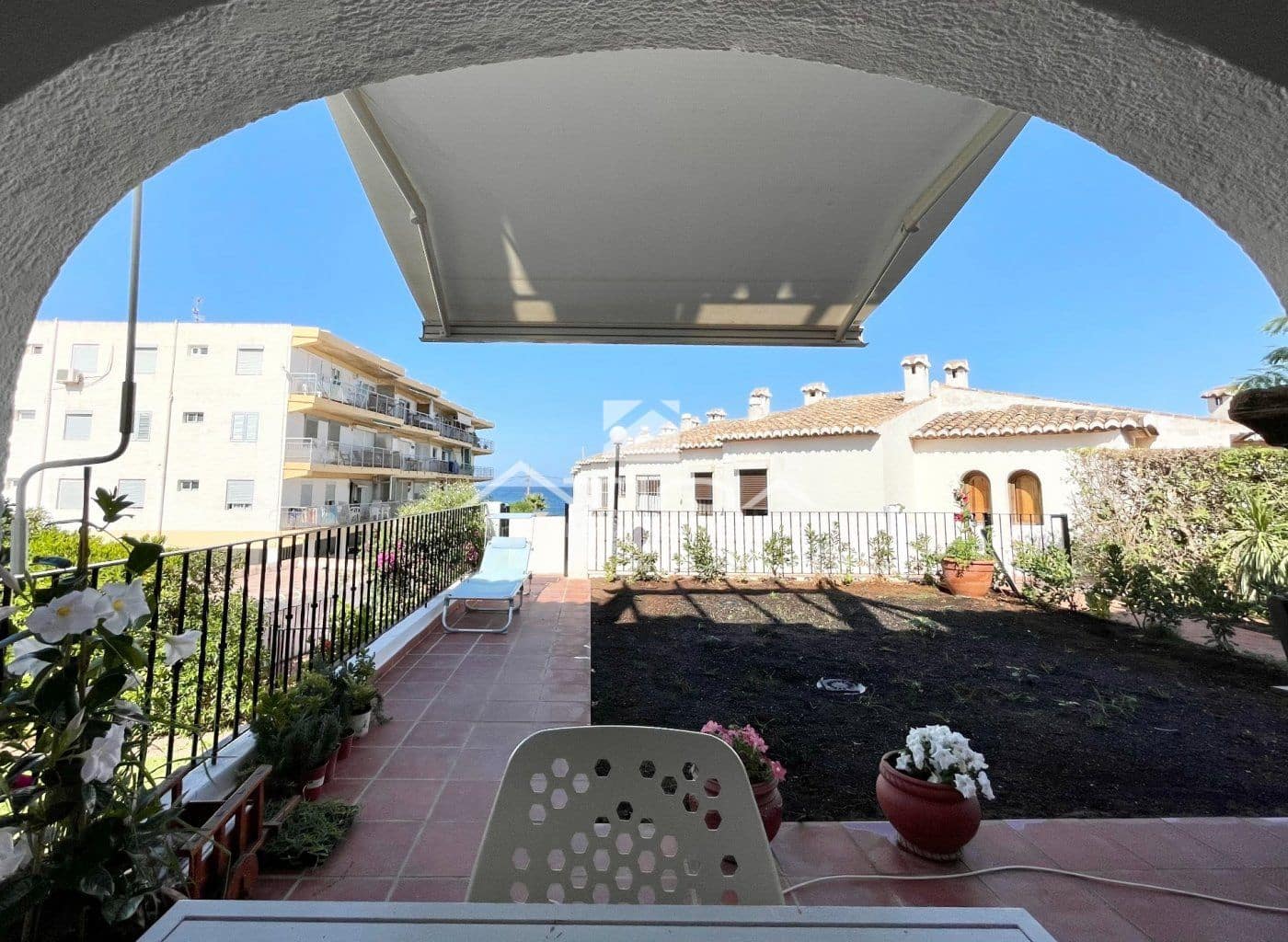 4 soveværelse Rækkehus til salg i Javea / Xabia med swimmingpool garage - € 900.000 (Ref: 9100893)