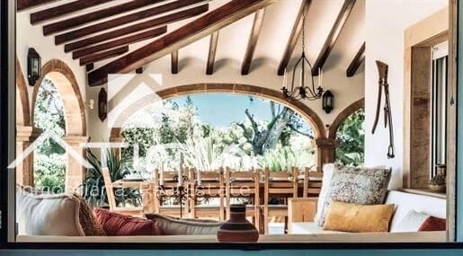 7 sovrum Villa till salu i Javea / Xabia med pool garage - 1 860 000 € (Ref: 9110485)