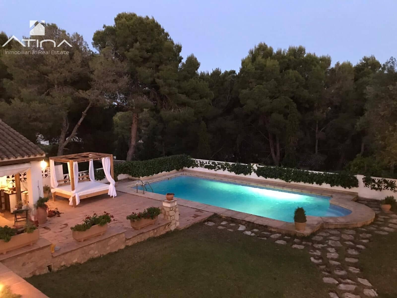 7 sovrum Villa till salu i Javea / Xabia med pool garage - 1 860 000 € (Ref: 9110485)