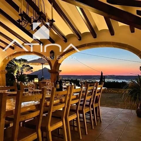 7 chambre Villa/Maison à vendre à Cap Martí - El Tossalet - Pinomar, Javea / Xàbia avec piscine garage - 1 860 000 € (Ref: 9110485)