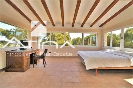 7 sovrum Villa till salu i Javea / Xabia med pool garage - 1 860 000 € (Ref: 9110485)