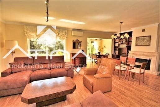 7 sovrum Villa till salu i Javea / Xabia med pool garage - 1 860 000 € (Ref: 9110485)