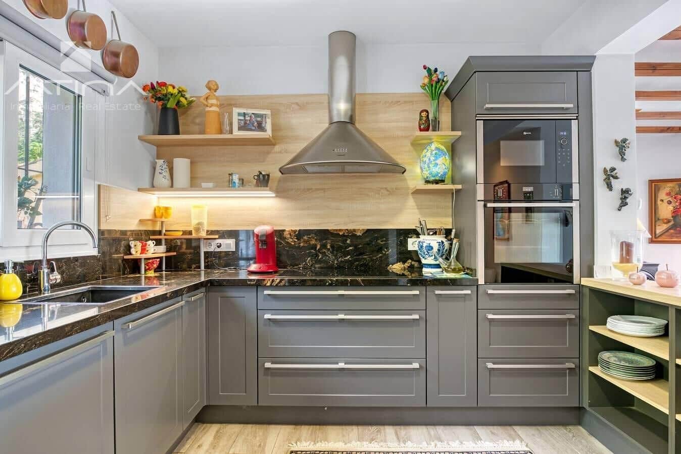 3 makuuhuone Huvila myytävänä paikassa Javea / Xabia mukana uima-altaan 
autotalli - 750 000 € (Ref: 9110486)