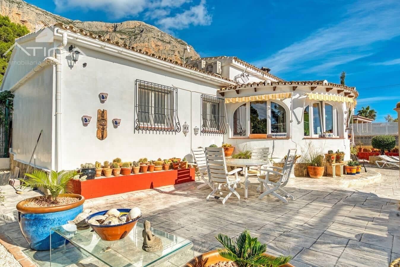 3 makuuhuone Huvila myytävänä paikassa Javea / Xabia mukana uima-altaan 
autotalli - 750 000 € (Ref: 9110486)