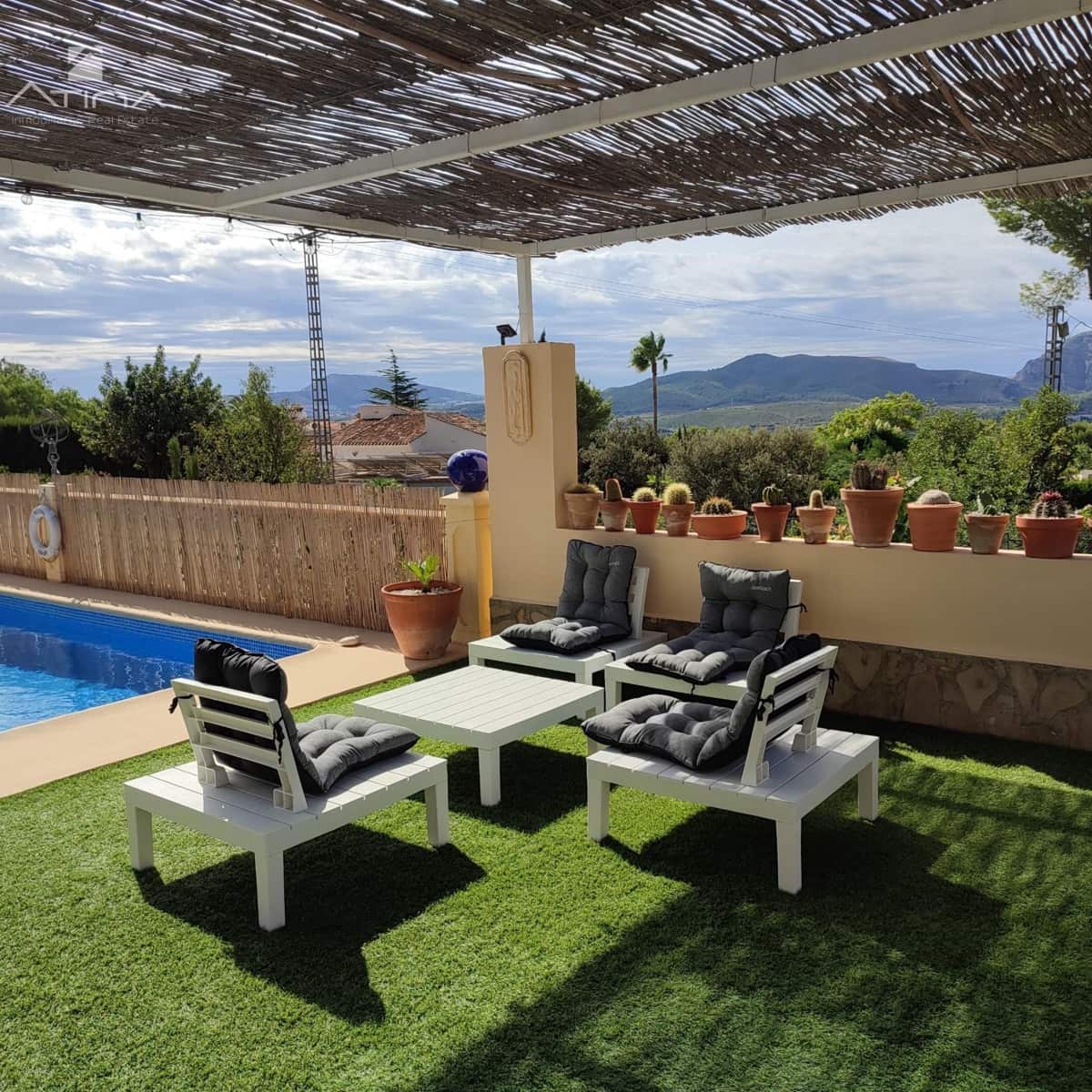 3 makuuhuone Huvila myytävänä paikassa Javea / Xabia mukana uima-altaan 
autotalli - 750 000 € (Ref: 9110486)