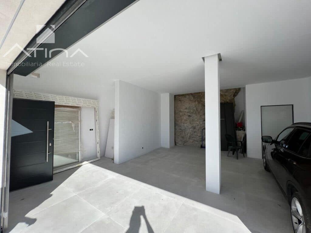 3 sypialnia Willa na sprzedaż w Altea z basenem garażem - 1 750 000 € (Ref: 9110487)