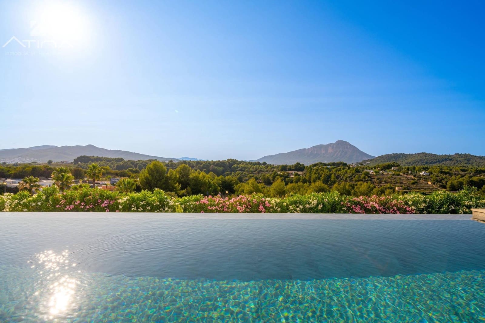 3 bedroom Villa for sale in Javea / Xabia with pool garage - € 1,190,000 (Ref: 9110488)