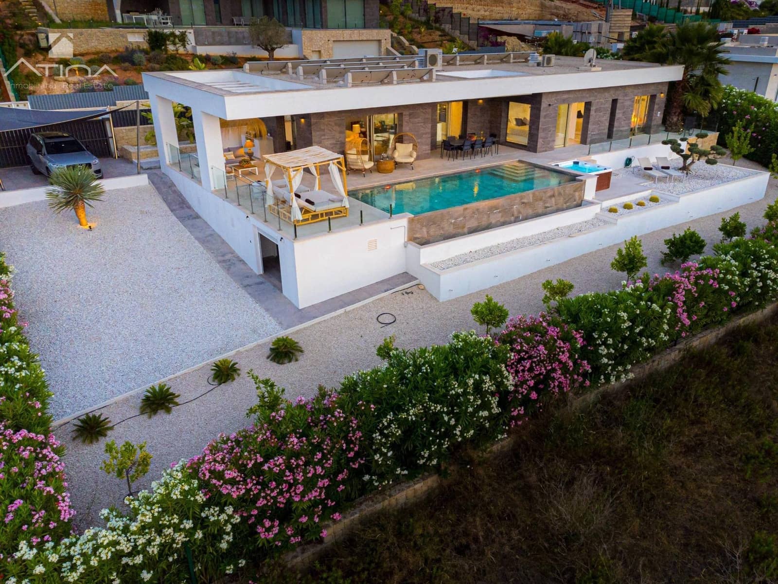 3 bedroom Villa for sale in Javea / Xabia with pool garage - € 1,190,000 (Ref: 9110488)