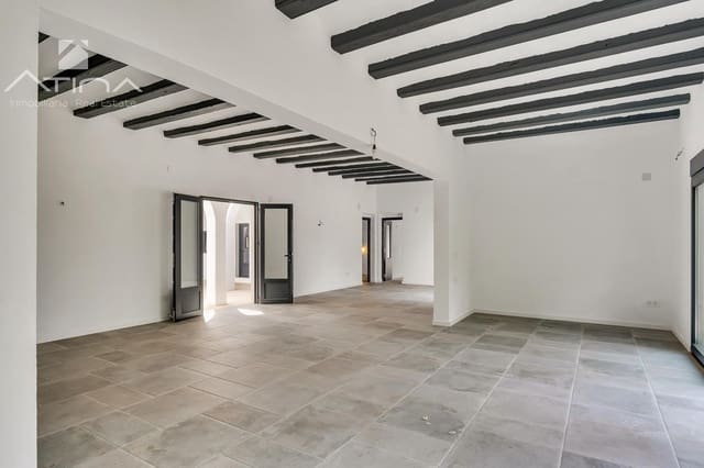 4 makuuhuone Huvila myytävänä paikassa Javea / Xàbia mukana uima-altaan 
autotalli - 1 950 000 € (Ref: 9112516)