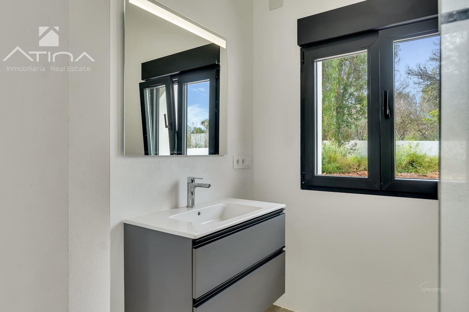 4 makuuhuone Huvila myytävänä paikassa Javea / Xabia mukana uima-altaan 
autotalli - 1 950 000 € (Ref: 9112516)