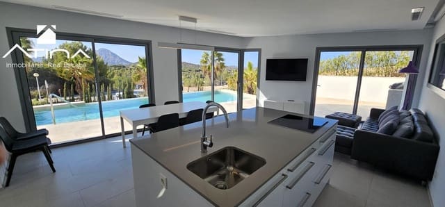 4 quarto Moradia para venda em Javea / Xàbia com piscina garagem - 995 000 € (Ref: 9112518)