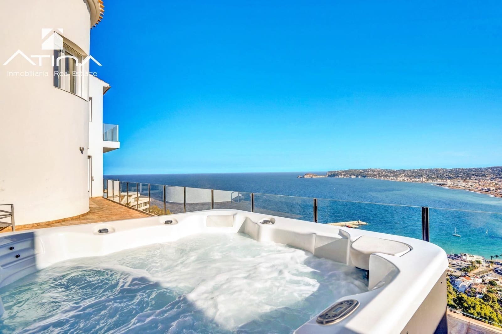 5 bedroom Villa for sale in Javea / Xabia with pool garage - € 2,995,000 (Ref: 9112520)