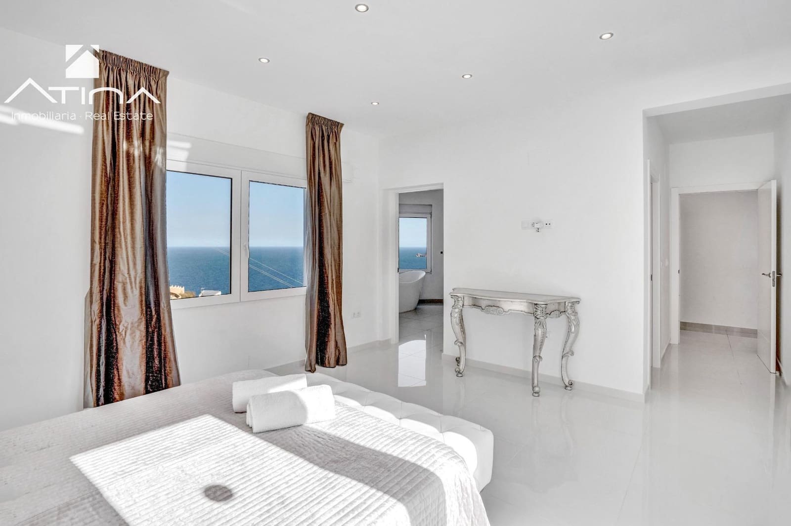 5 bedroom Villa for sale in Javea / Xabia with pool garage - € 2,995,000 (Ref: 9112520)