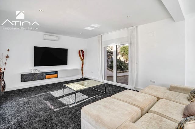 5 bedroom Villa for sale in Javea / Xàbia with pool garage - € 2,995,000 (Ref: 9112520)