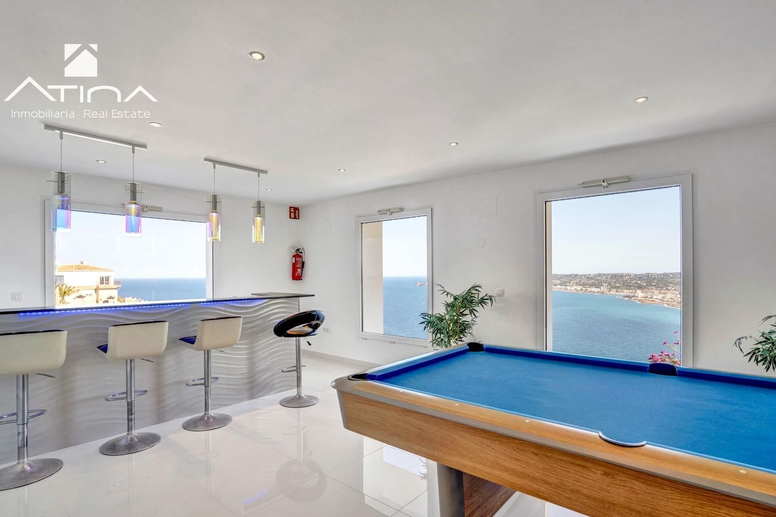 5 bedroom Villa for sale in Javea / Xabia with pool garage - € 2,995,000 (Ref: 9112520)