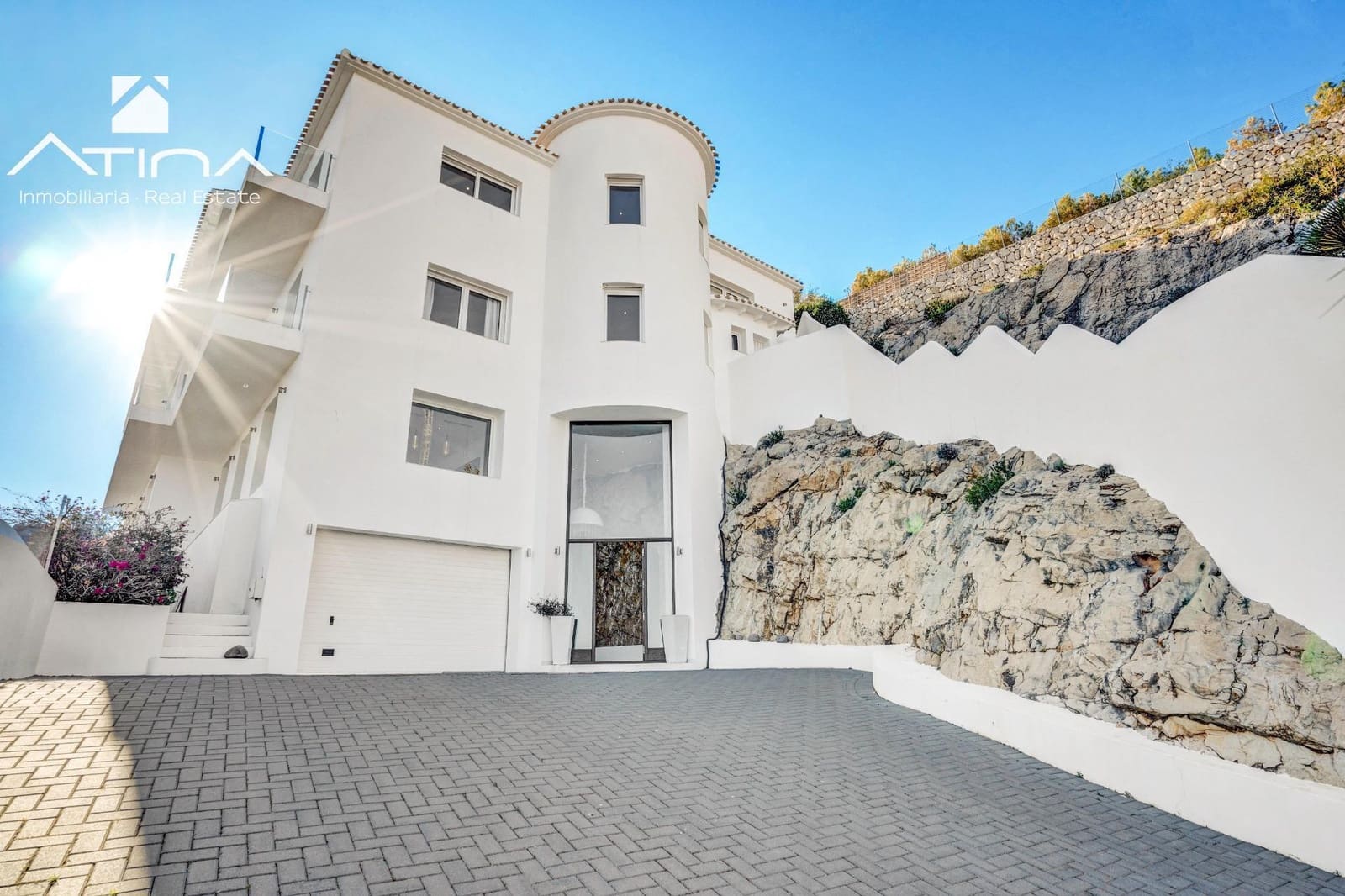 5 bedroom Villa for sale in Javea / Xabia with pool garage - € 2,995,000 (Ref: 9112520)