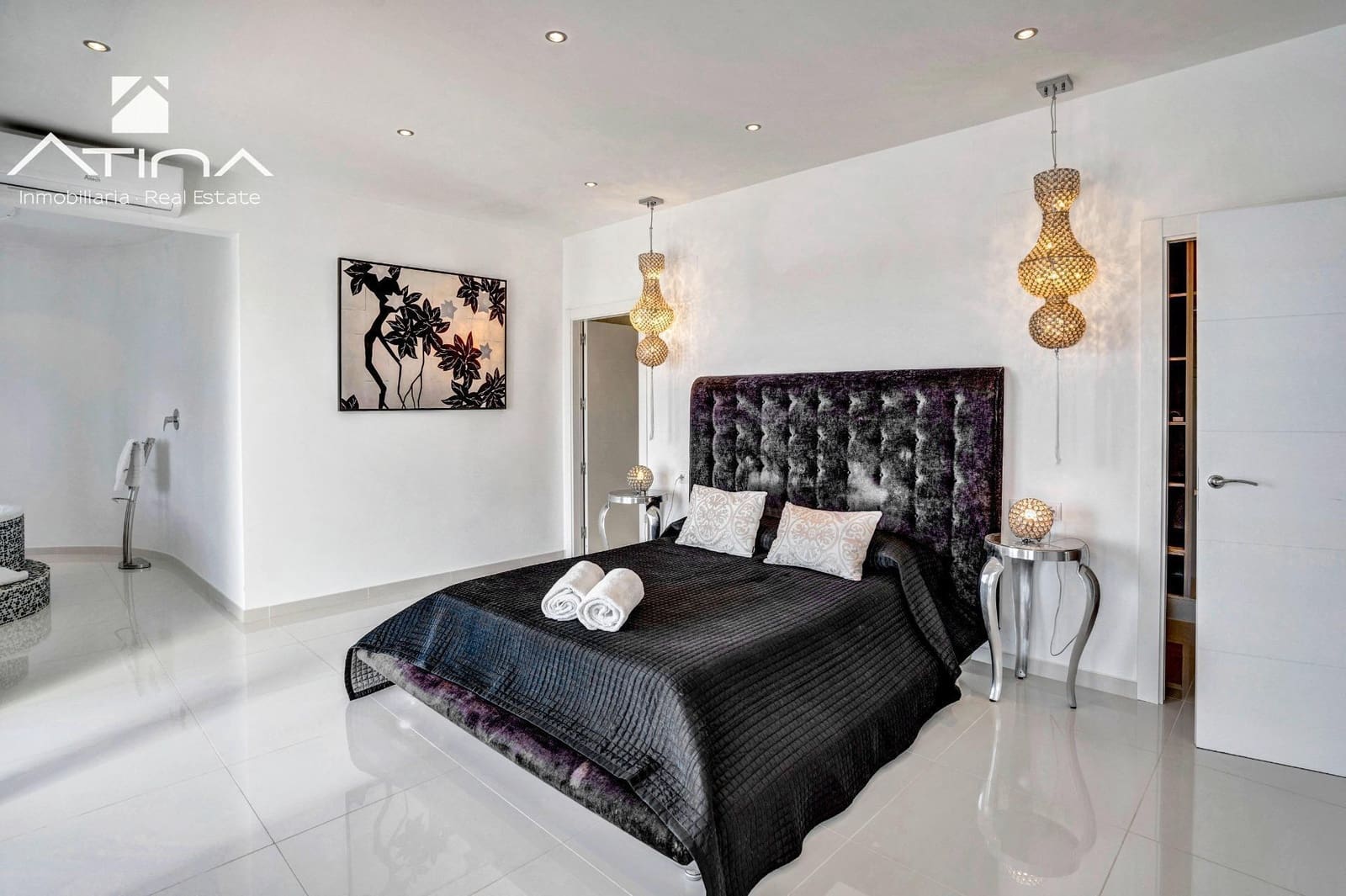 5 bedroom Villa for sale in Javea / Xabia with pool garage - € 2,995,000 (Ref: 9112520)