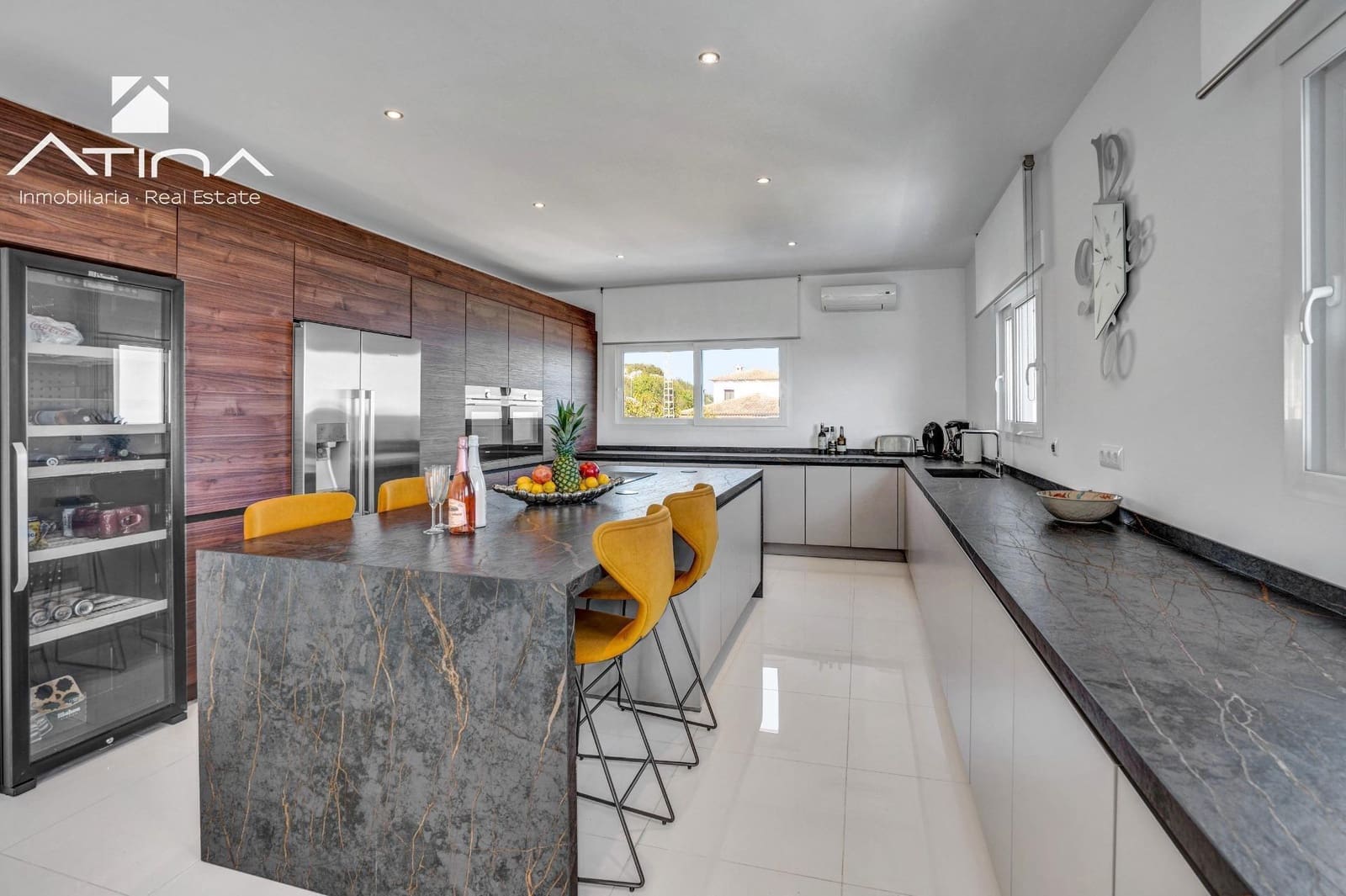 5 bedroom Villa for sale in Javea / Xabia with pool garage - € 2,995,000 (Ref: 9112520)