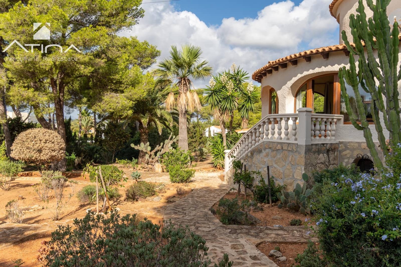 4 soveværelse Villa til salg i Javea / Xabia med swimmingpool garage - € 1.290.000 (Ref: 9112522)