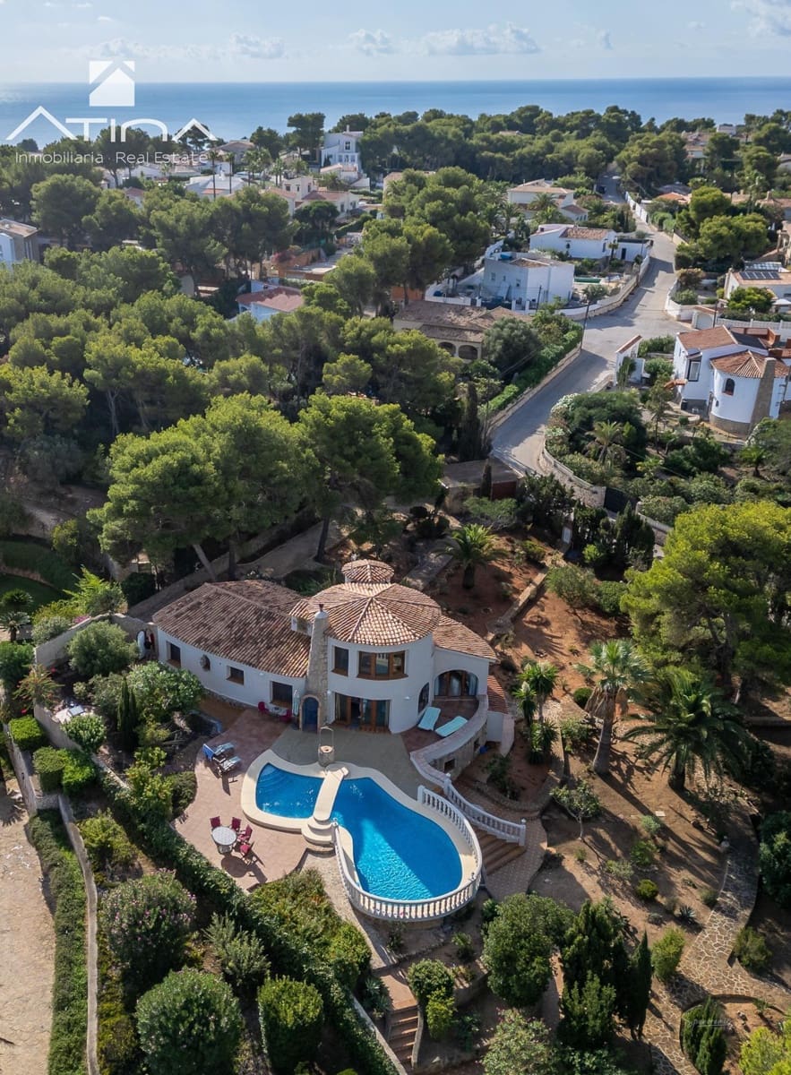 4 soveværelse Villa til salg i Javea / Xabia med swimmingpool garage - € 1.290.000 (Ref: 9112522)