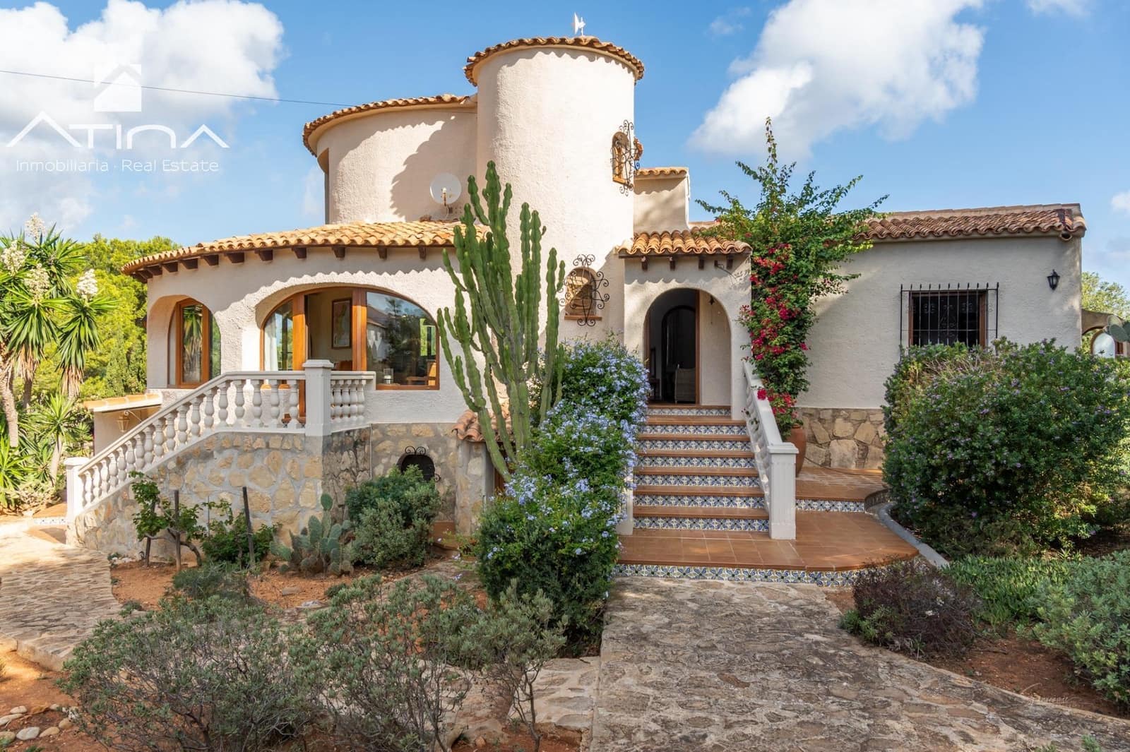 4 soveværelse Villa til salg i Javea / Xabia med swimmingpool garage - € 1.290.000 (Ref: 9112522)