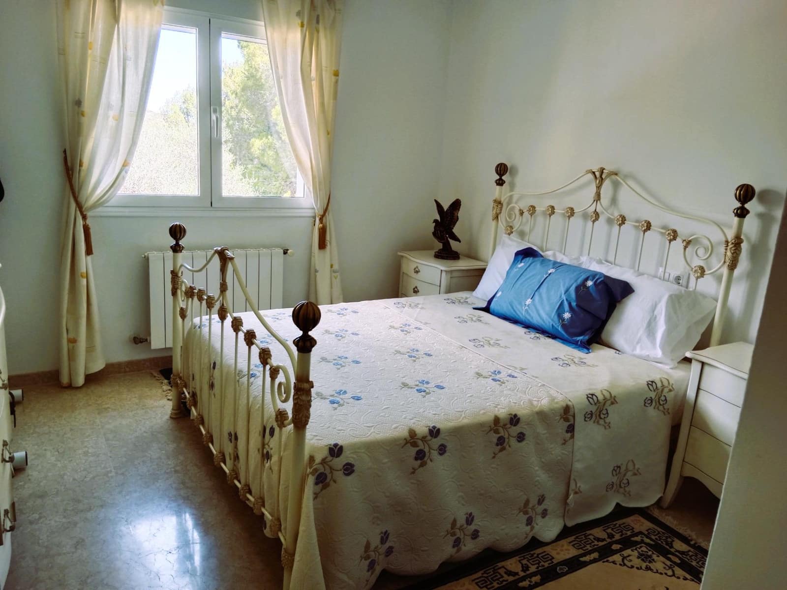 4 soveværelse Villa til salg i Los Cerezos med swimmingpool garage - € 1.050.000 (Ref: 9112523)