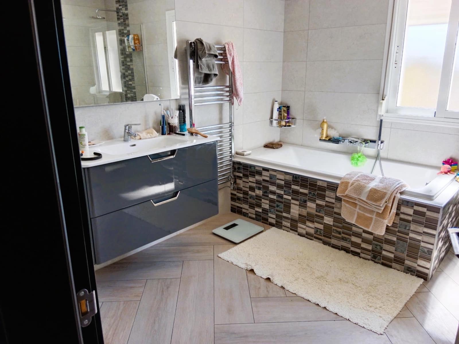 4 soveværelse Villa til salg i Los Cerezos med swimmingpool garage - € 1.050.000 (Ref: 9112523)