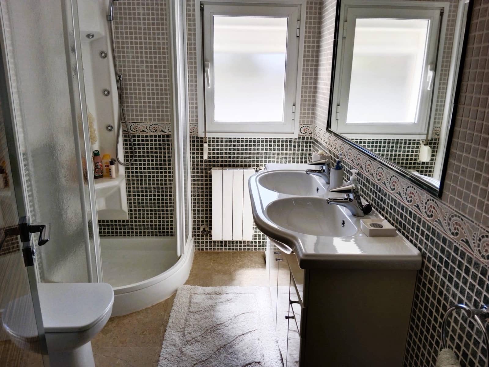 4 soveværelse Villa til salg i Los Cerezos med swimmingpool garage - € 1.050.000 (Ref: 9112523)